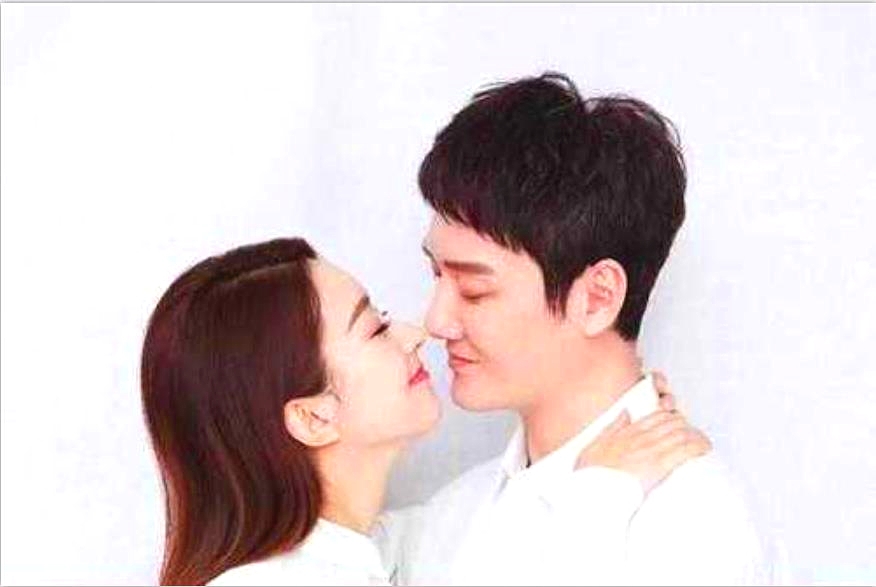 赵丽颖和冯绍峰离婚,韩烨发文澄清:我只与他俩拍过戏__凤凰网