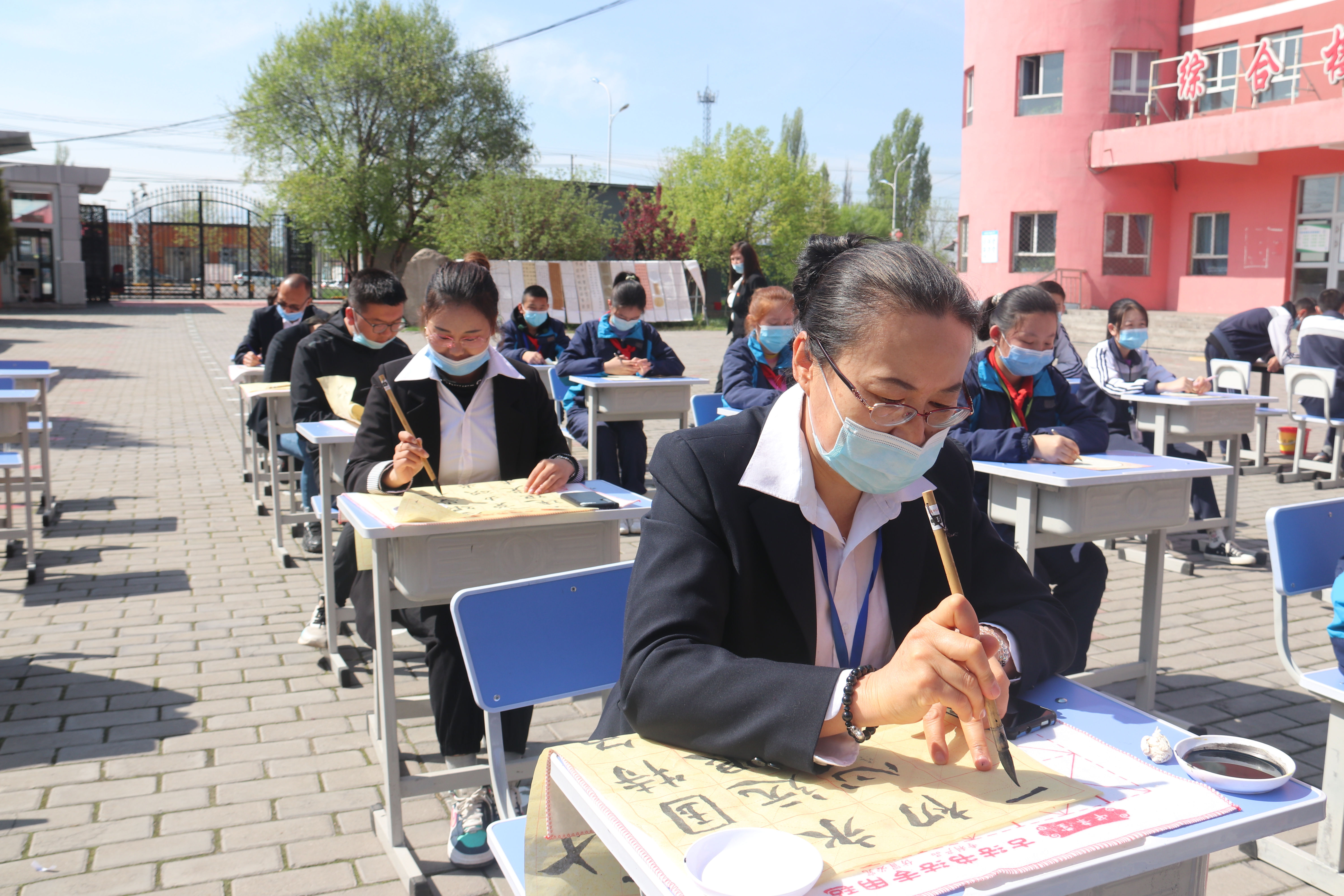 则克台镇中学图片图片