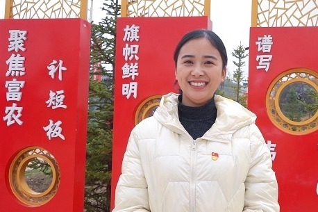大姑娘“上轿”：从妈妈的小棉袄到治村“领头羊”