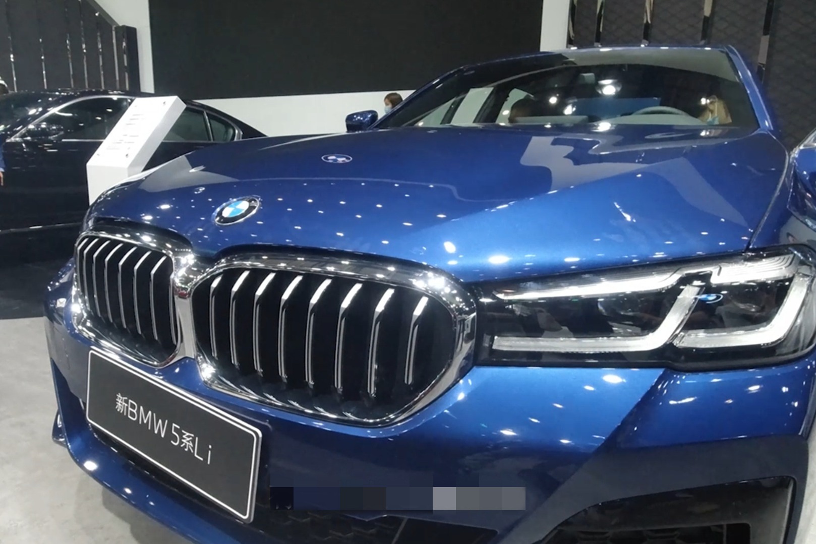 宝马5系值得买吗？五一期间购买优惠力度会更大吗？