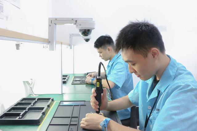 20城上门维修,这样的售后服务,也就只有OPPO了__凤凰网