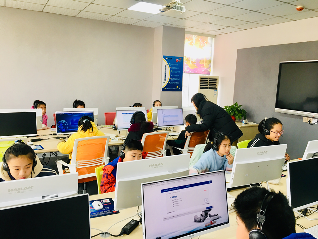 智慧超人以人工智能重塑学习积极性