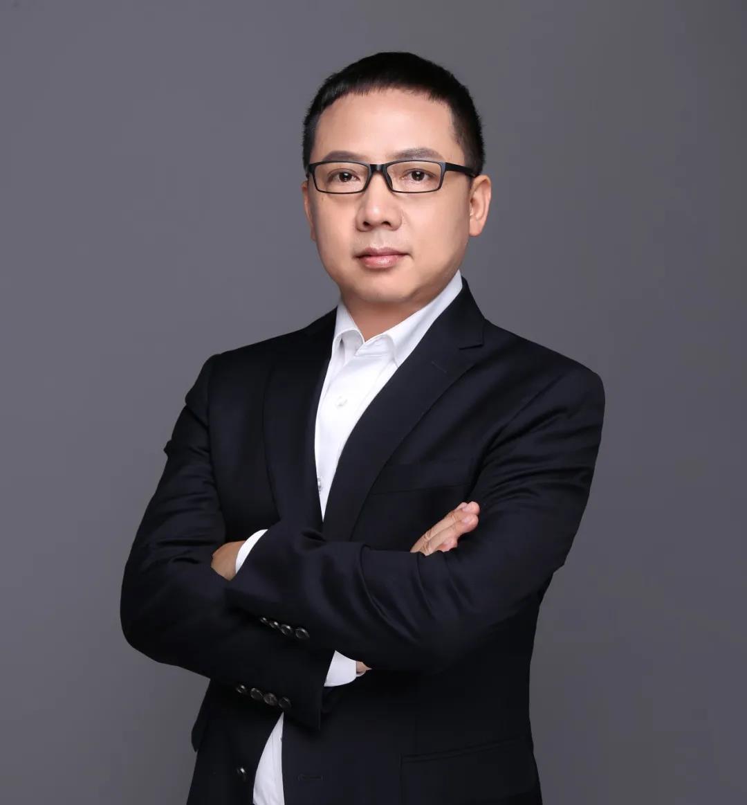 讲师风采01本次课程吸引了衢州市的数百家企业的150余名学员,据悉参加