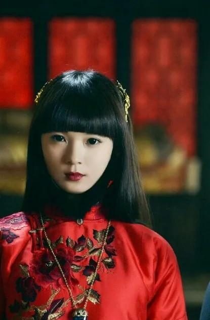 出道七年,观众记住的还是只有岳绮罗,已经26岁的陈瑶几时能红