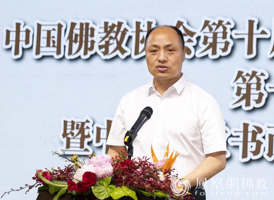 �з��f(xi��)��ʮ������(hu��)�Ļ�ˇ�g(sh��)ί�T��(hu��)��һ�Ε�(hu��)�h�ں����e��