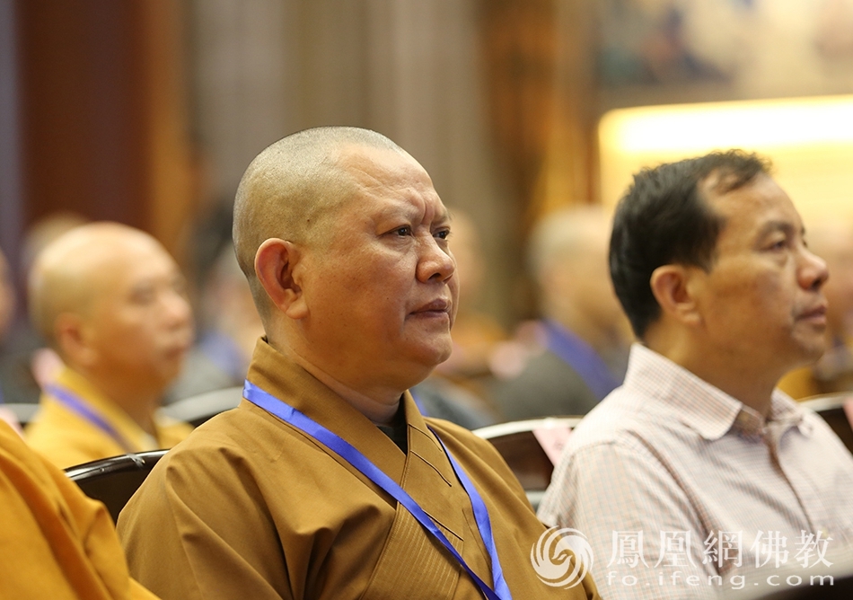 �з��f(xi��)��ʮ������(hu��)�Ļ�ˇ�g(sh��)ί�T��(hu��)��һ�Ε�(hu��)�h�ں����e��