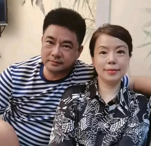 杜新枝和熊磊给出4种互换方案,郭威的提议她们不答应,令人气愤