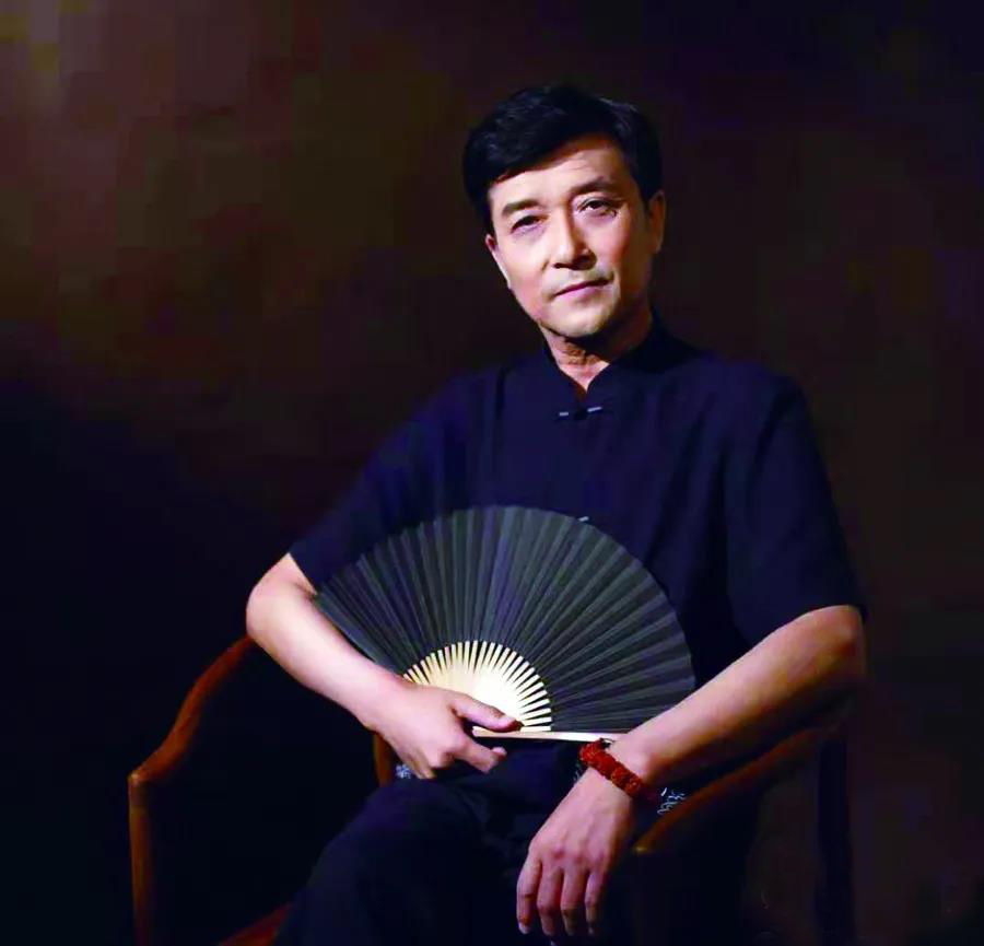 锲而不舍 勤奋进取——王群英其人其画