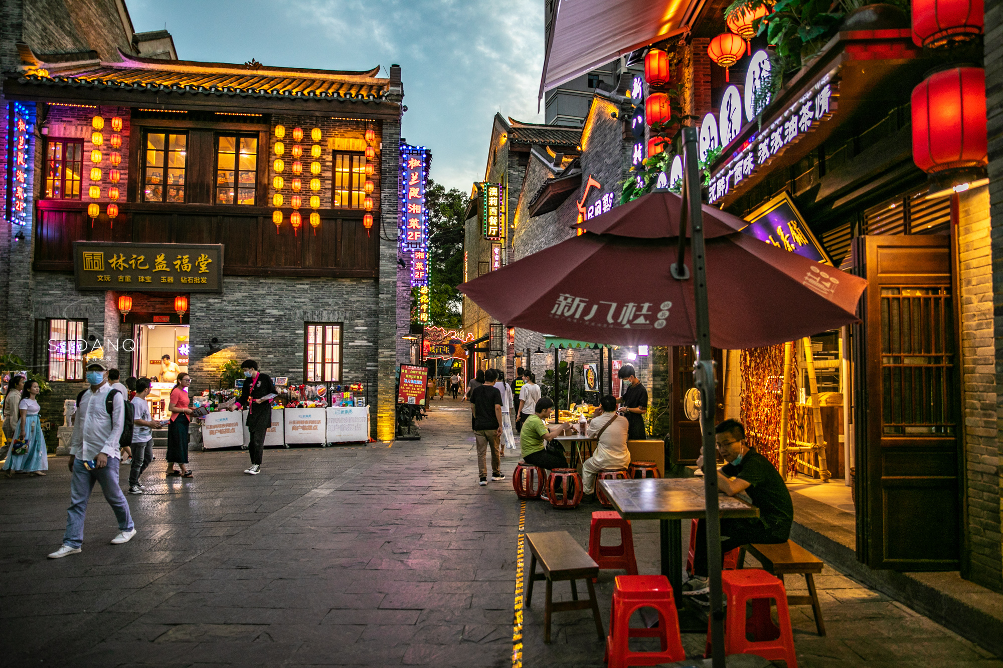 南宁有什么好玩的？广西首府，一个可以“一日游十国”的旅游胜地