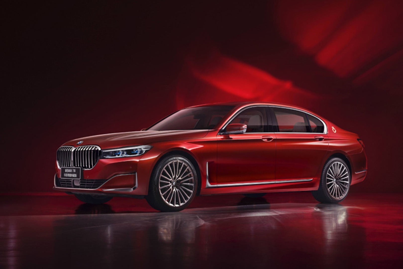 宝马7系与雷克萨斯LS怎么选？哪款更好开？