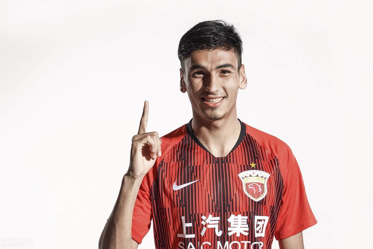 吃水不忘挖井人!上港新星发文感谢职业生涯贵人,获赞有情有义