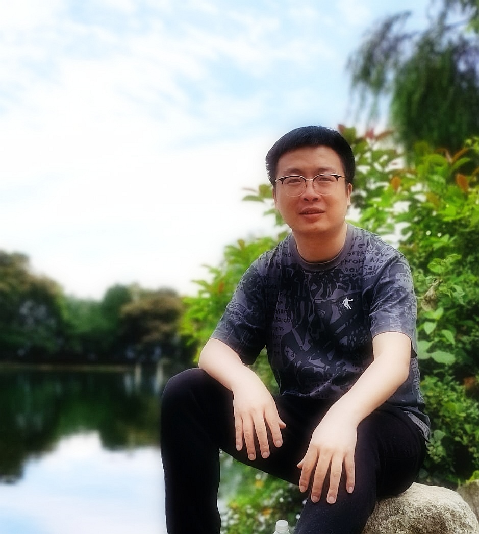 韦智杰:中国画"以神御形"是用宏观的视角表现微观的精神面貌__凤凰网