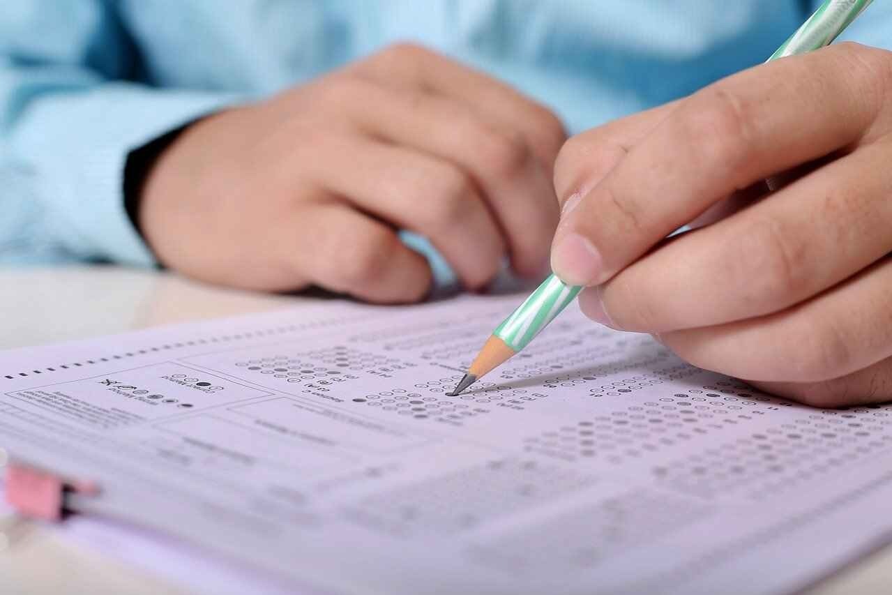国考、省考、事业单位考试题目有什么区别?_凤凰网