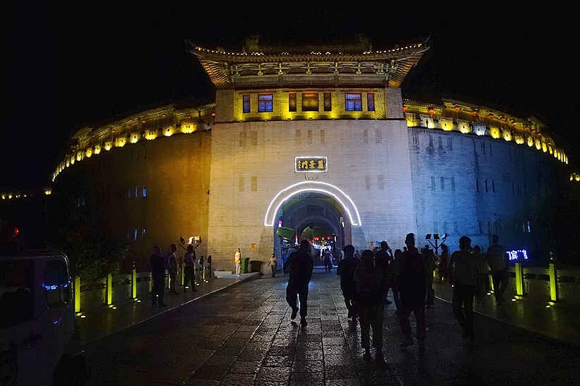 洛阳丽景门夜景_凤凰网