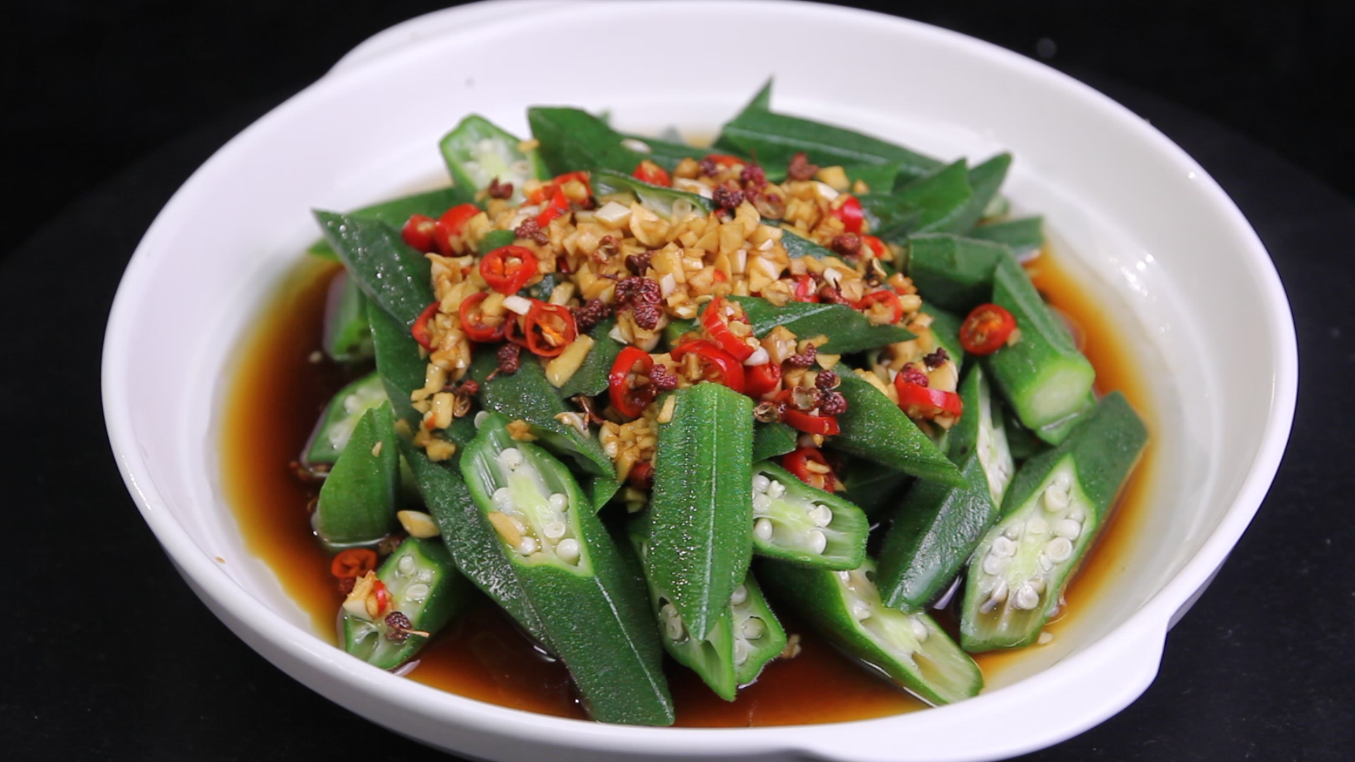 凉拌秋葵的正确做法家常又简单好吃到擦盘子