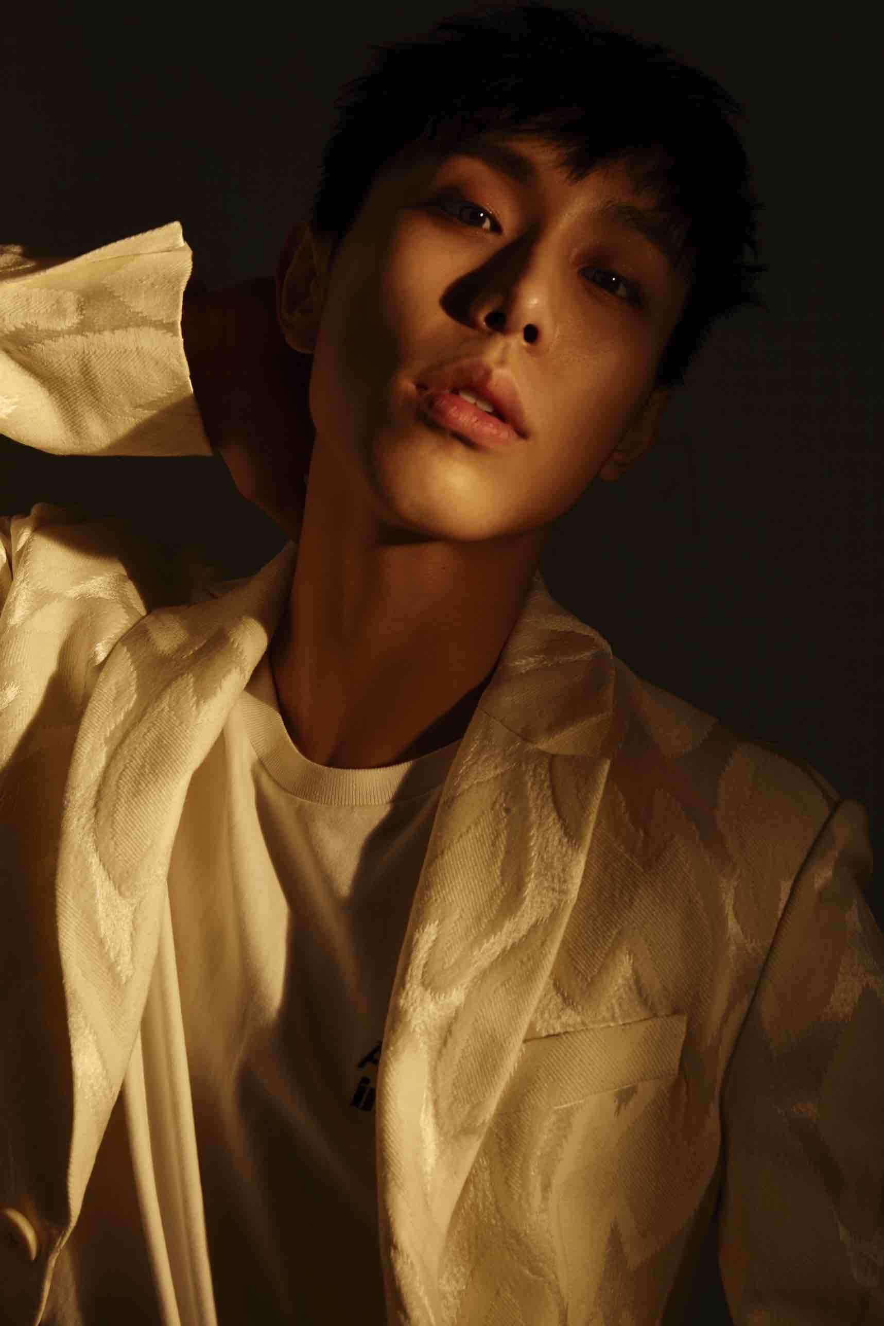 陈添:现代舞《逆流》