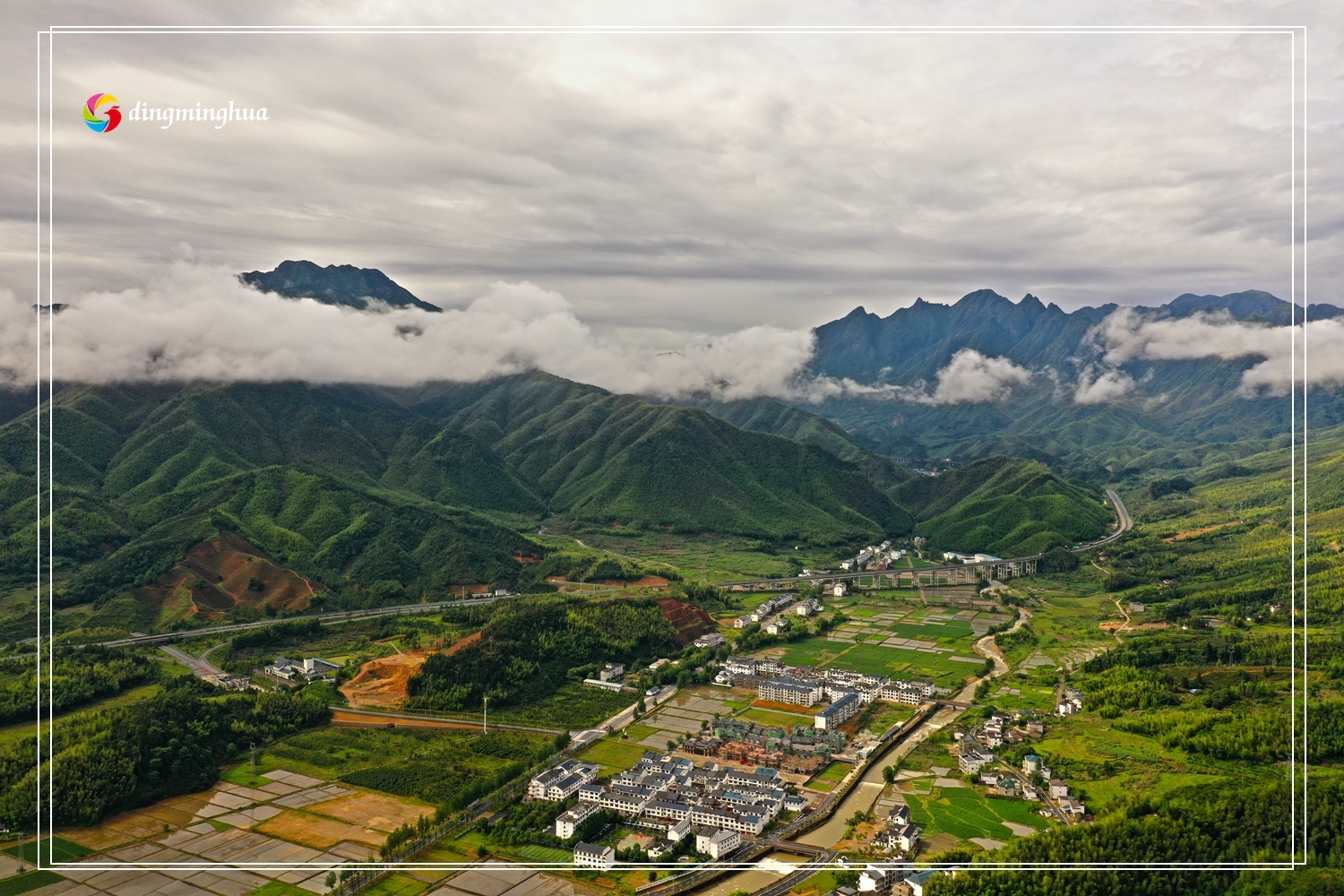 铅山县全景图图片