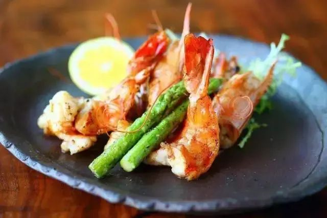 12种顶级大厨摆盘宝典,顾客未吃已醉.