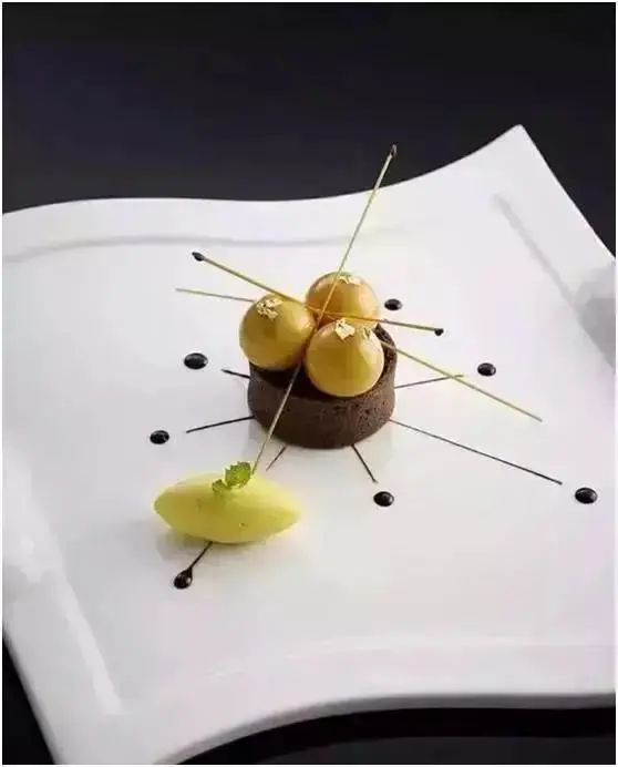 12种顶级大厨摆盘宝典,顾客未吃已醉.