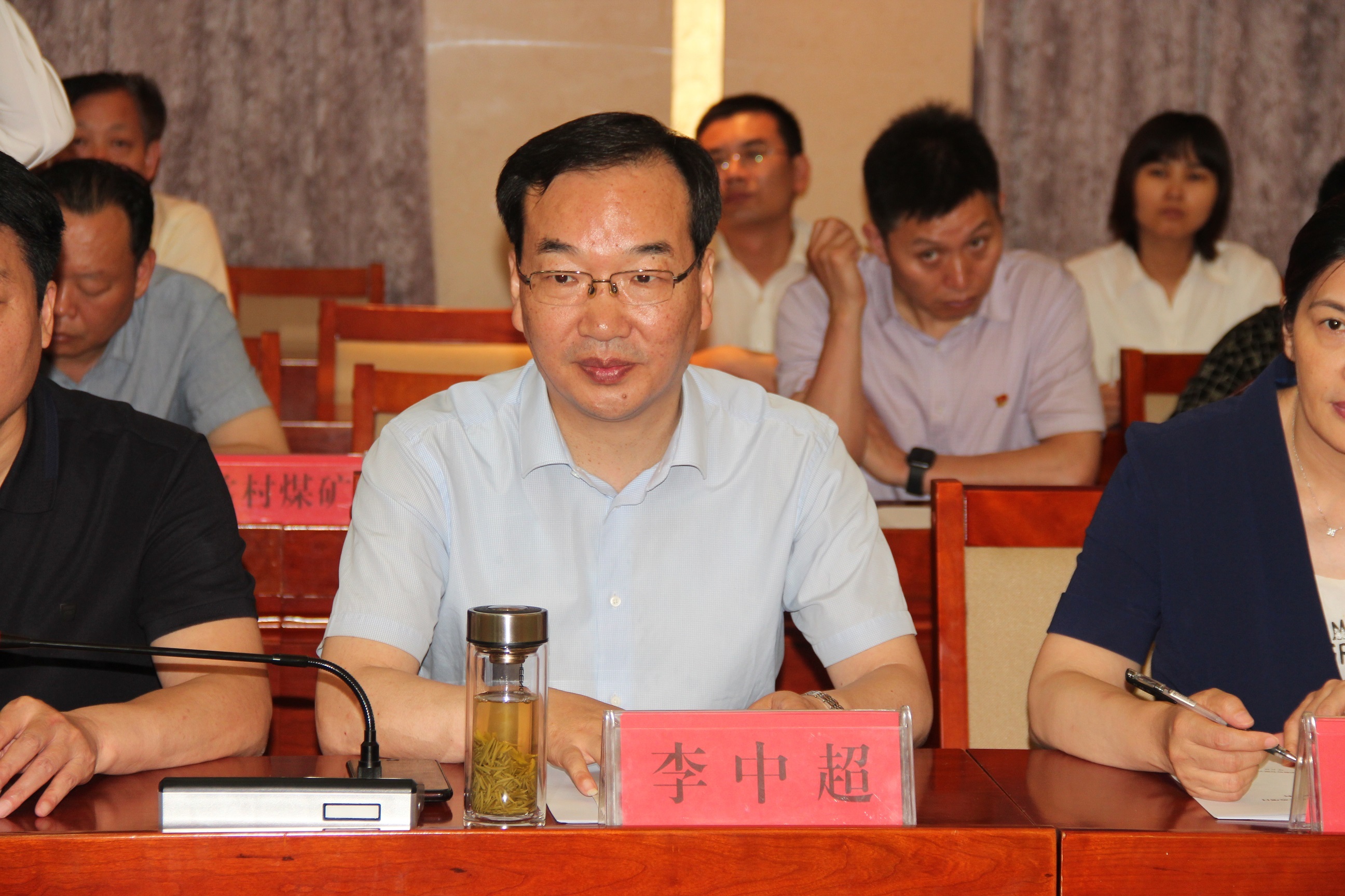 河南省发改委煤炭处处长周晓辉到义煤公司进行专项检查