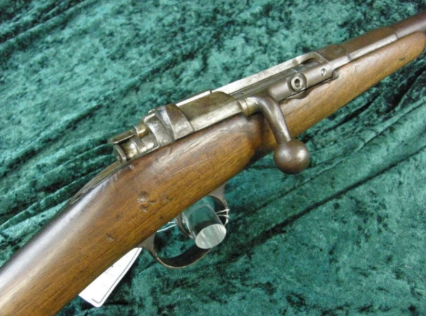 些老掉牙的步枪改的,比如下图的恩菲尔德,毛瑟1871