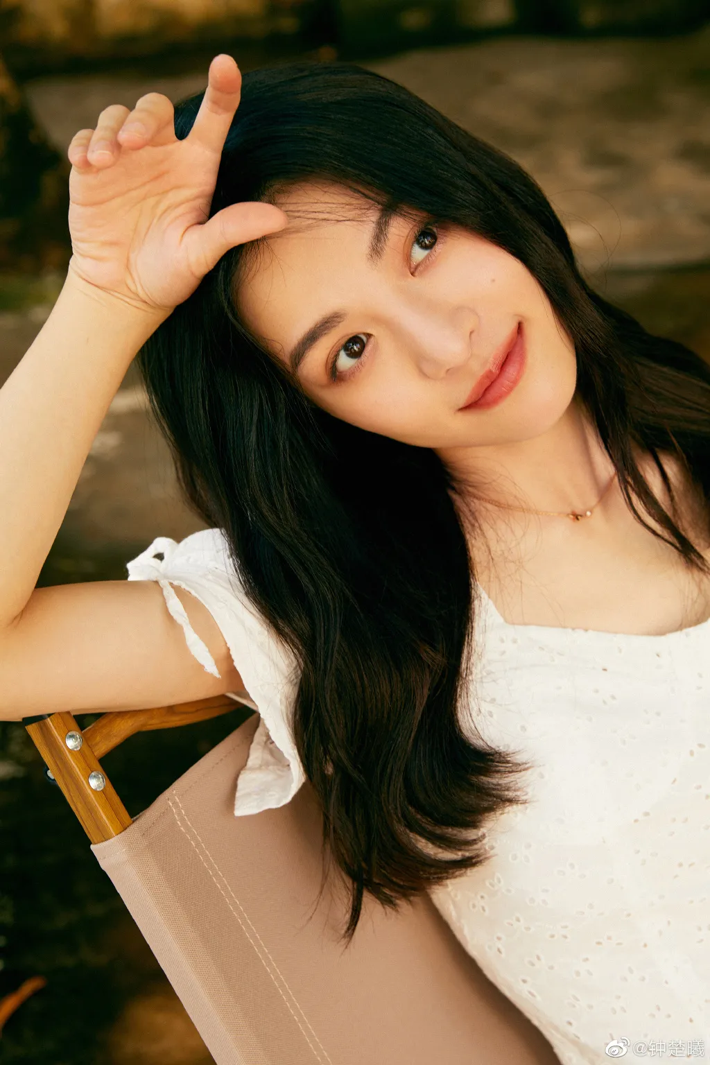 翻了女明星的相册,终于知道夏天该怎么穿!4组夏日穿搭奉上啦!