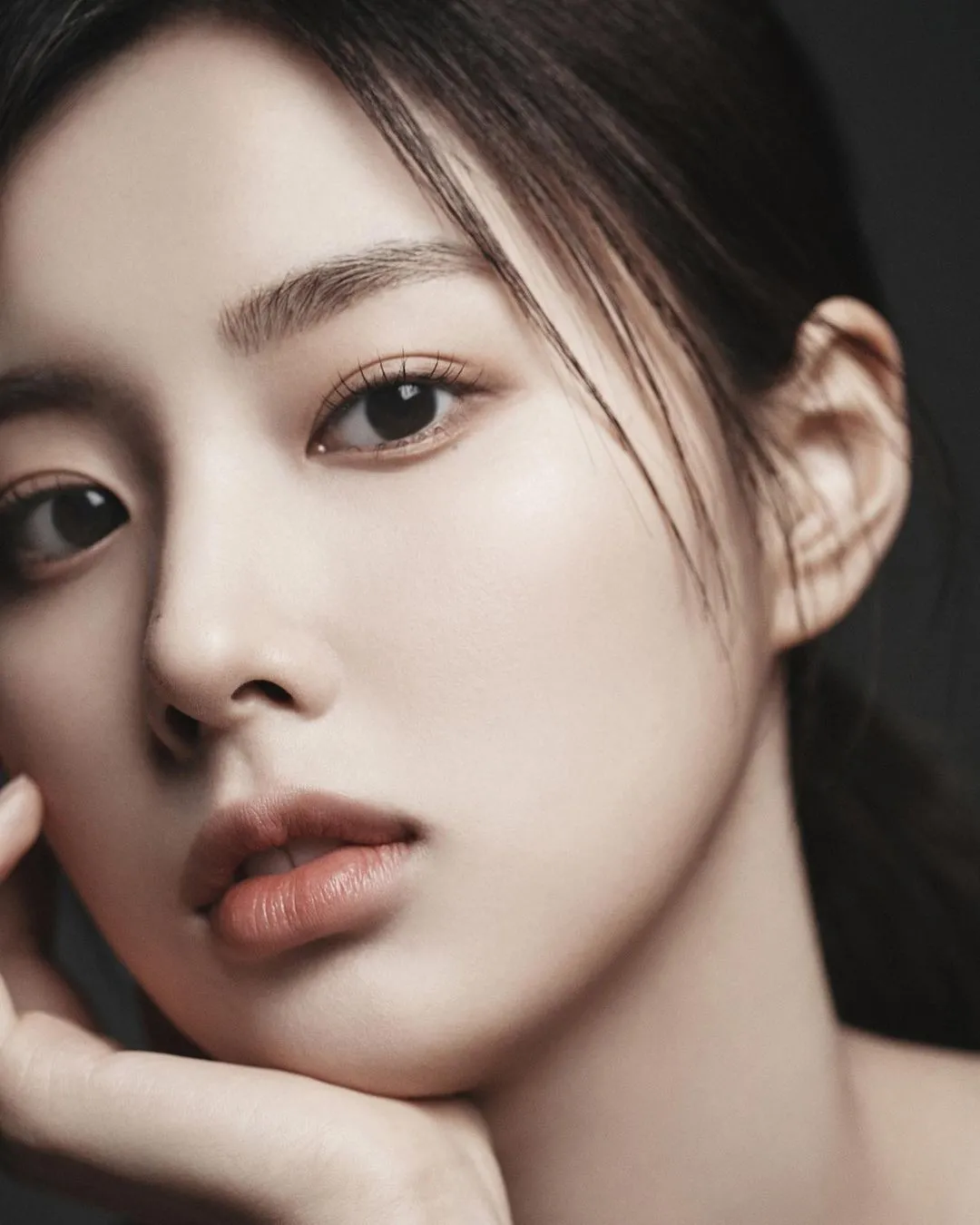 自拍赶超jennie,她终于不是小透明!