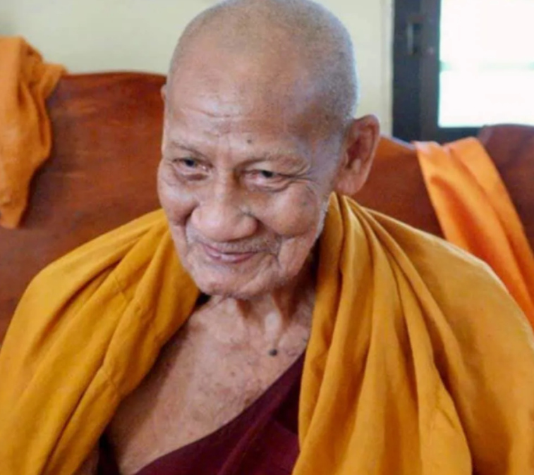 百岁高僧龙婆恩,龙婆恩师傅怎么样?