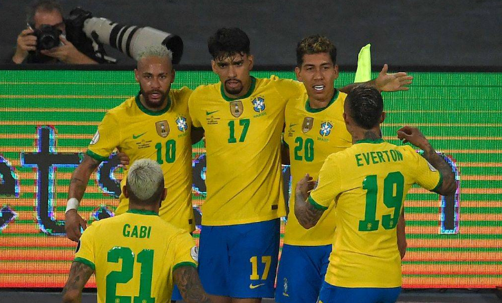 内马尔角球助攻队友绝杀 巴西2-1逆转哥伦比亚