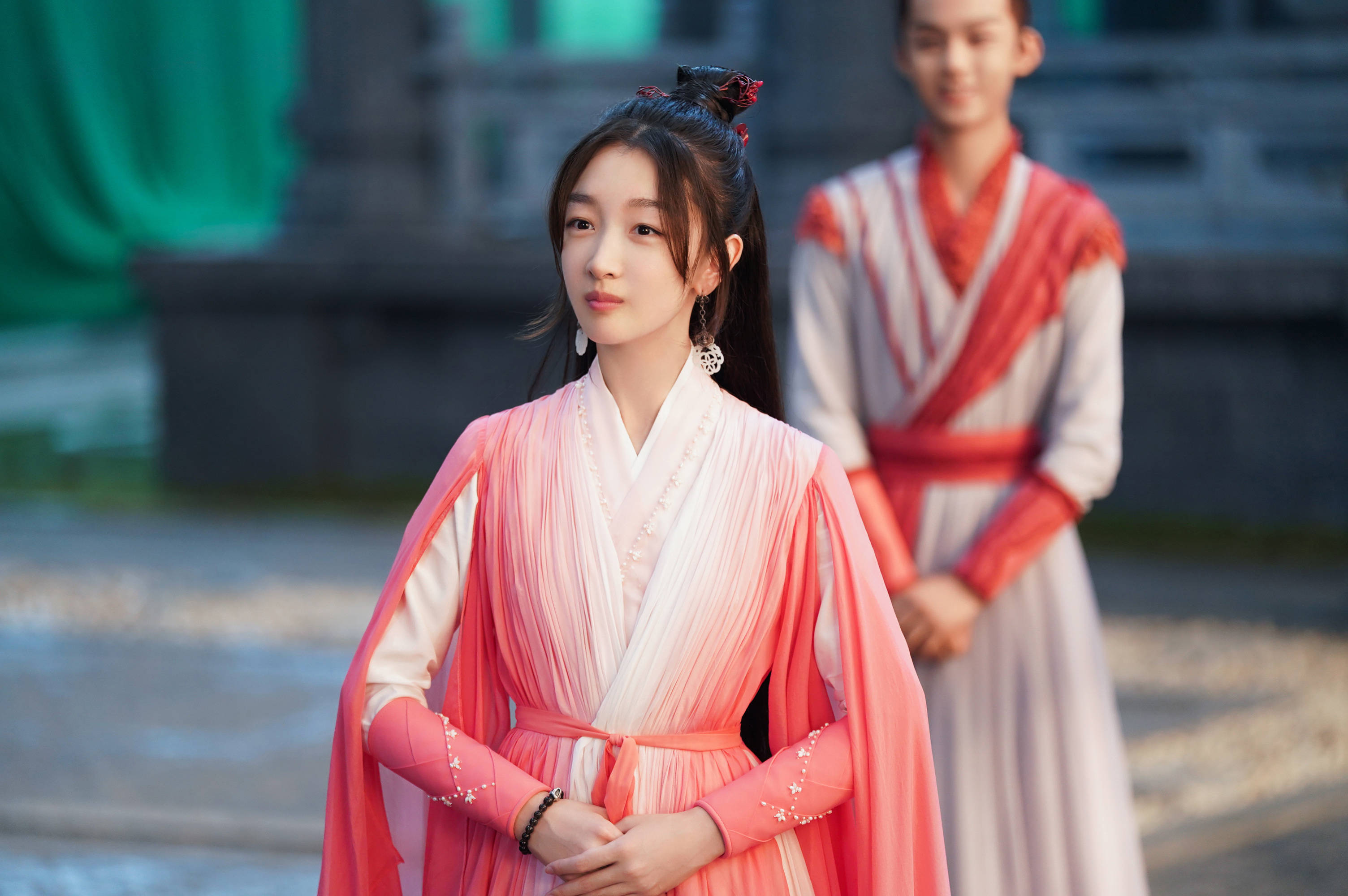 片酬到位?周冬雨演《千古玦尘》的原因不止那么简单__凤凰网