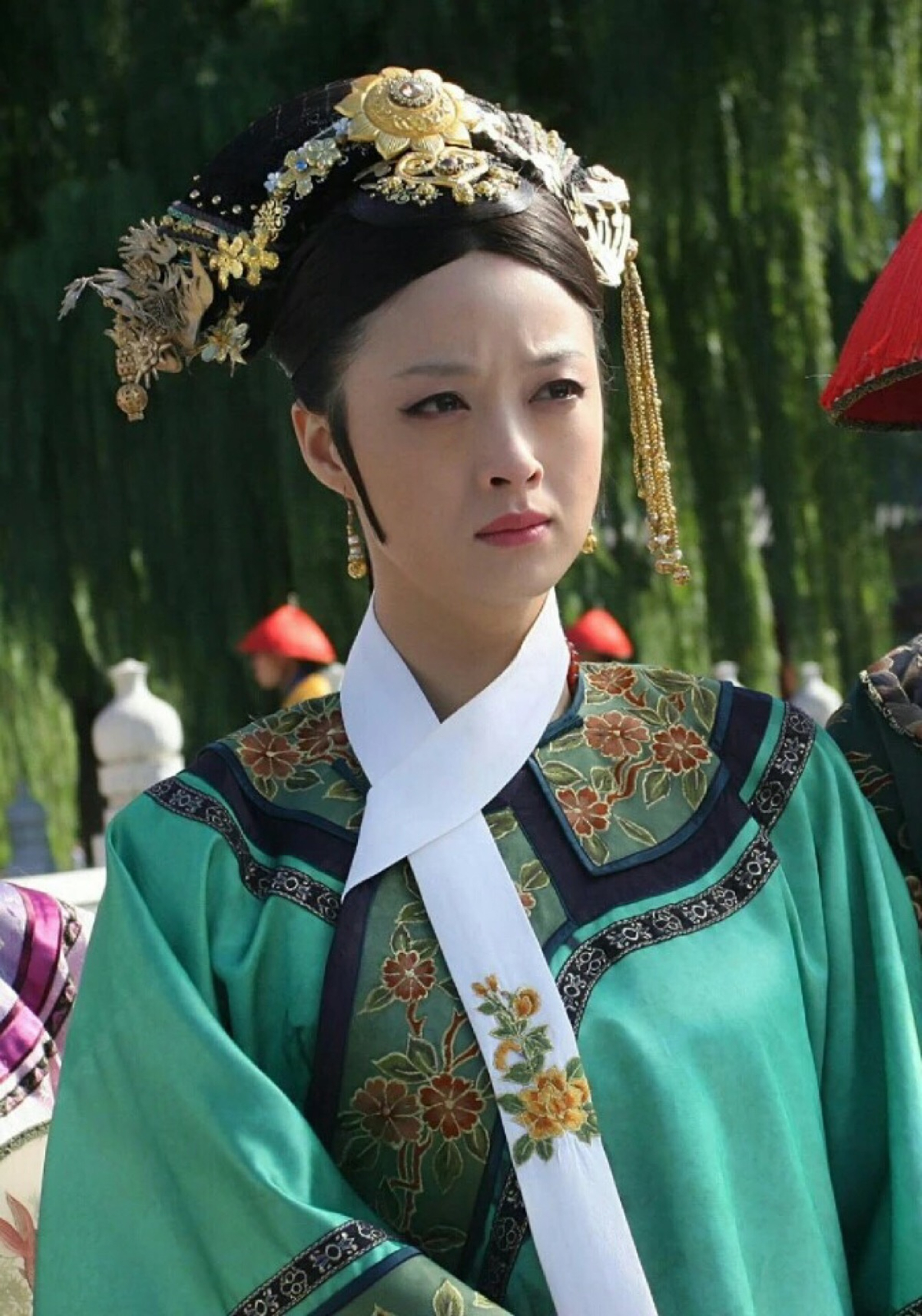 《甄嬛传》中,华妃最初考虑范冰冰,"齐妃"最初要演敬妃