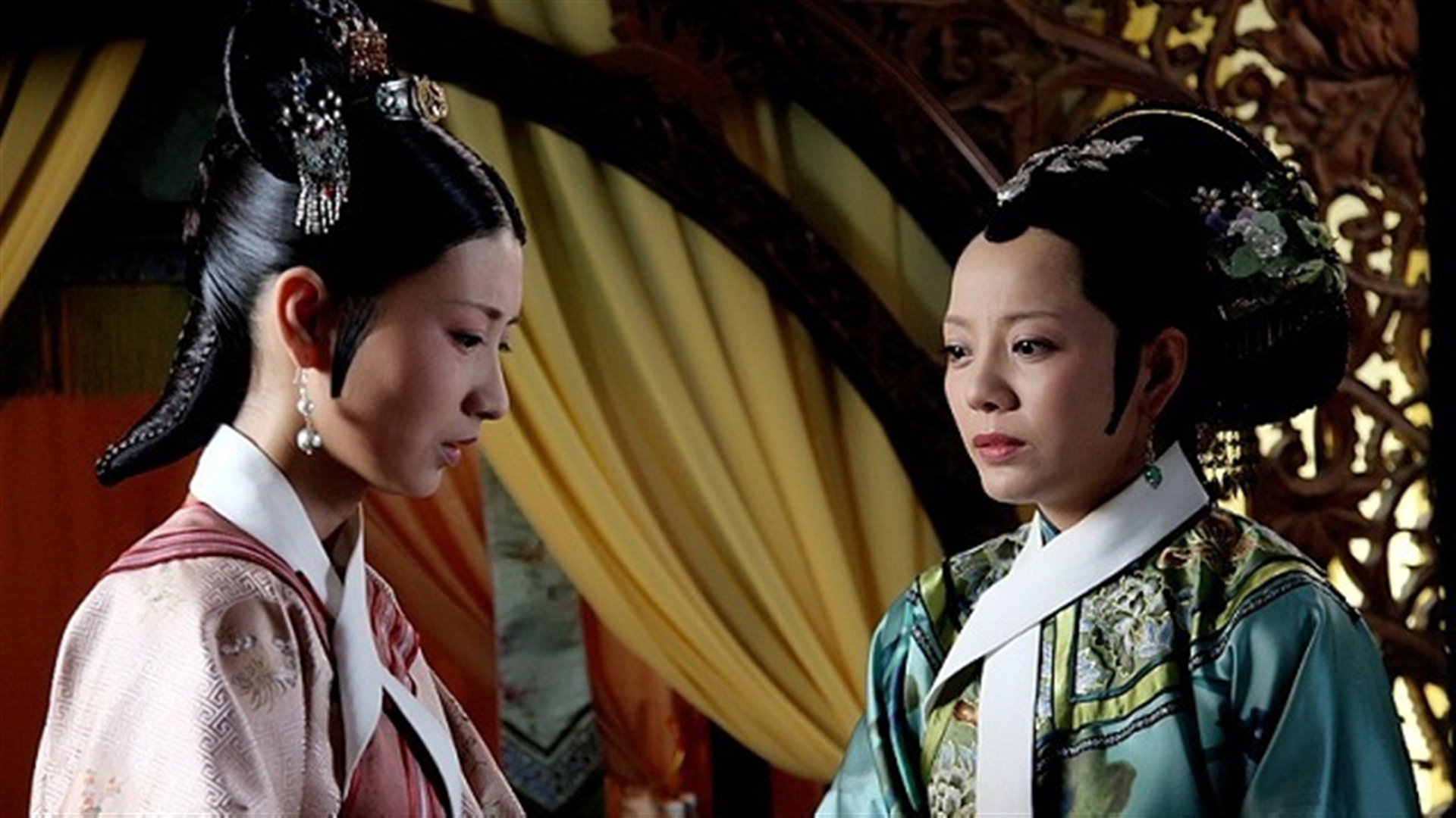 敬妃-砖妃 敬妃从一开始就一直是"甄嬛党"的人