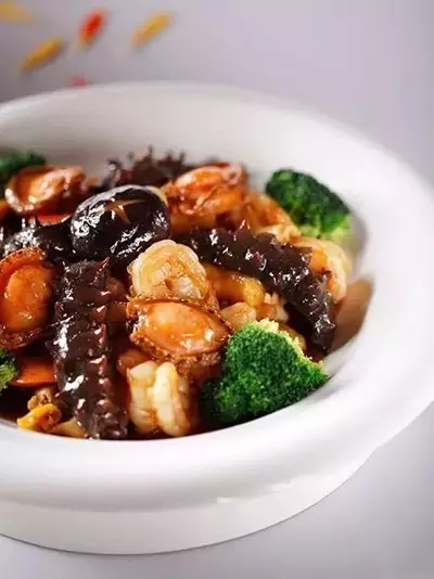 从传统中创新,28道新派粤菜赏析,全吃过的人家里有矿!