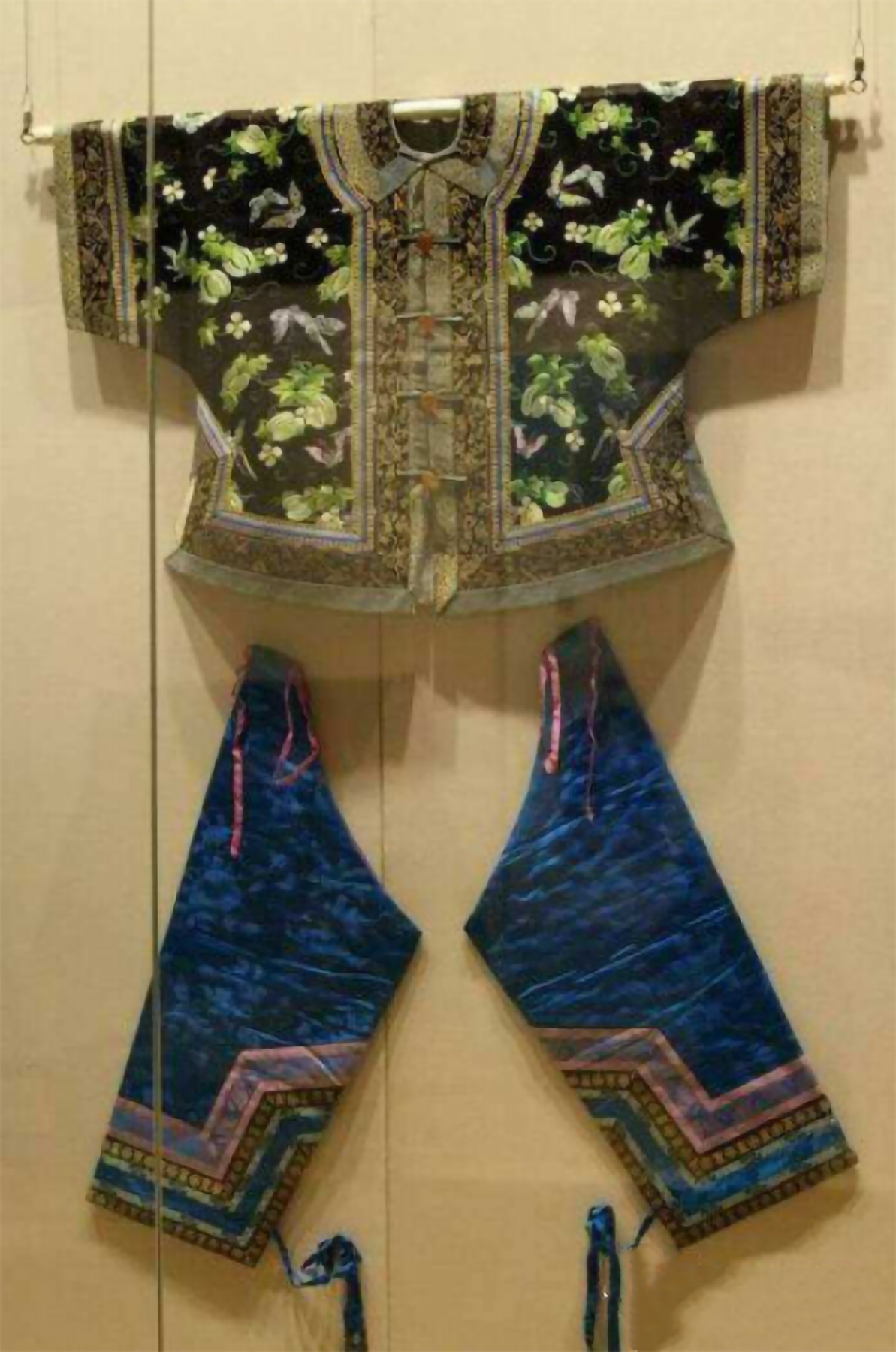 古人夏天怎么穿?比现代人衣着还要开放