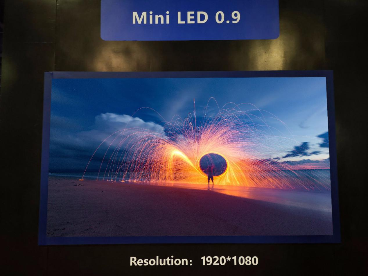 第二届全球mini/micro led显示领袖峰会在上海新国际博览中心隆重举行