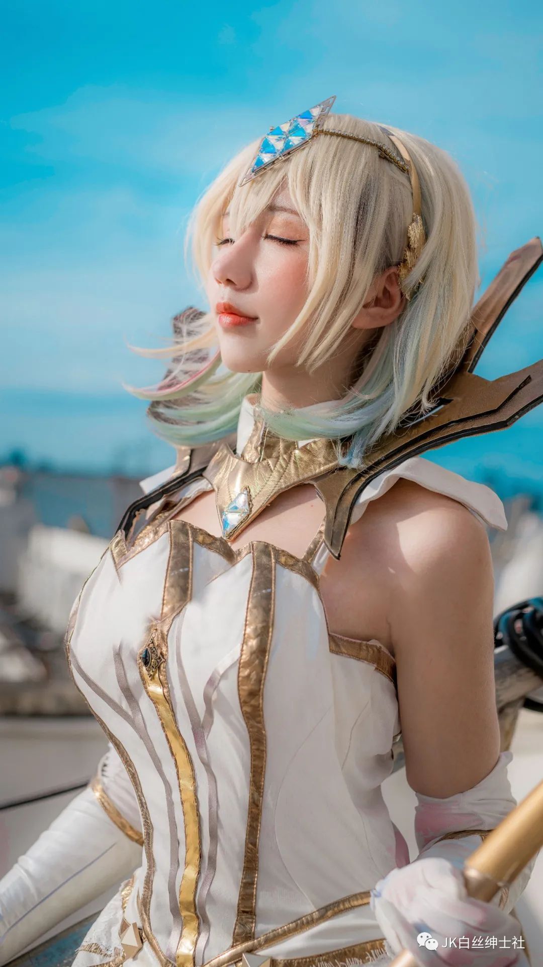 cos:英雄联盟金光闪闪的拉克丝cos正片@九曲