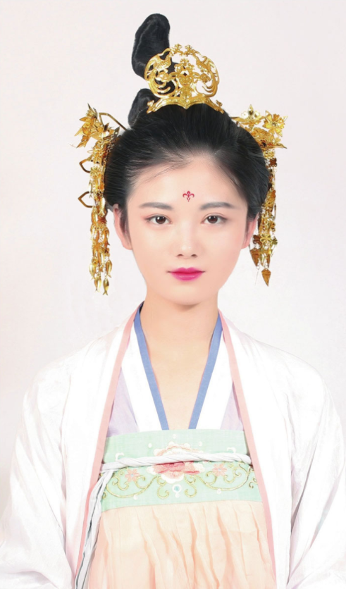 贵气逼人双刀髻唐风造型