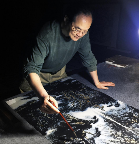 名家经典:余立新的扇面山水画