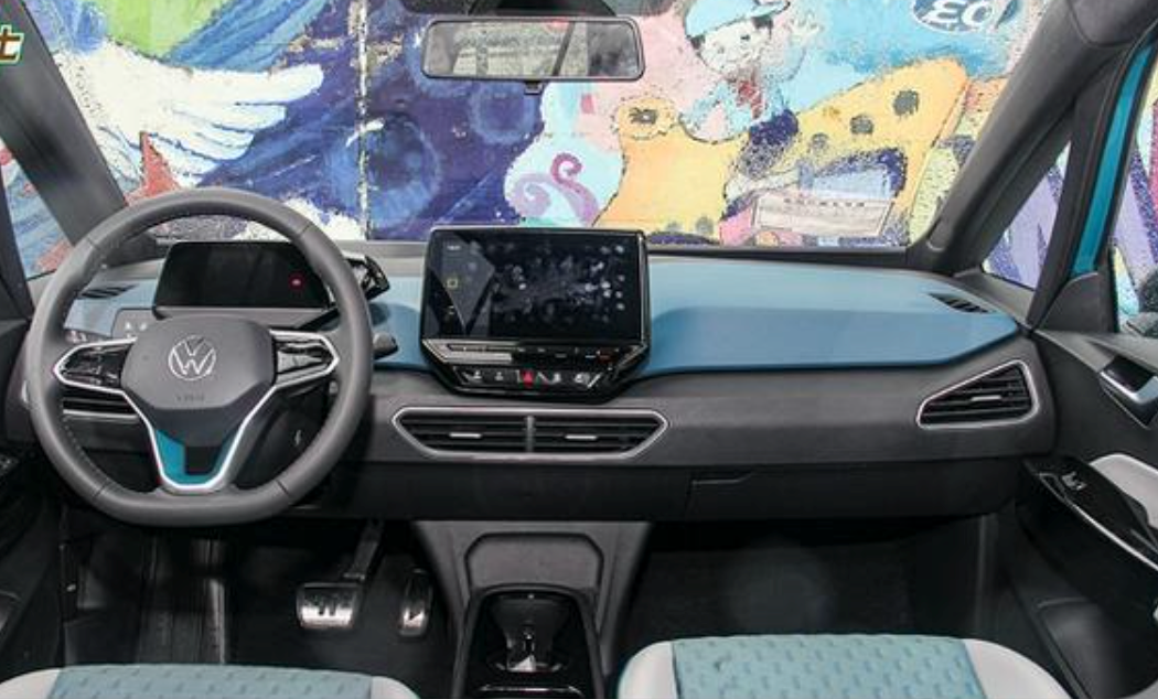 欧洲小钢炮终于引入中国，大众ID3试驾，刚上市就来了订车潮_凤凰网