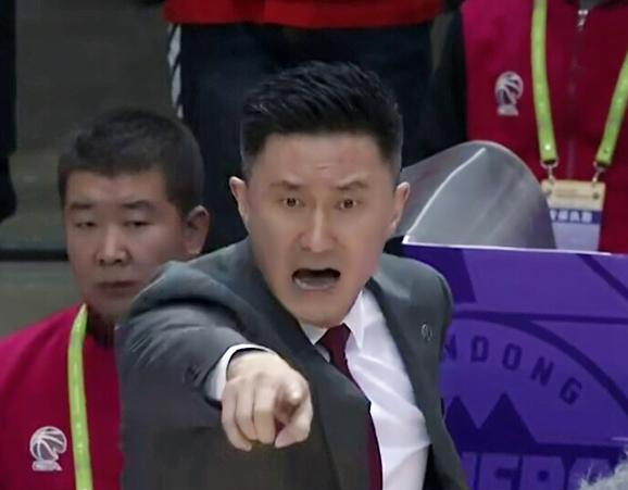 输球不输阵仗,坚持长远布局,失利之下方显杨鸣成长__凤凰网