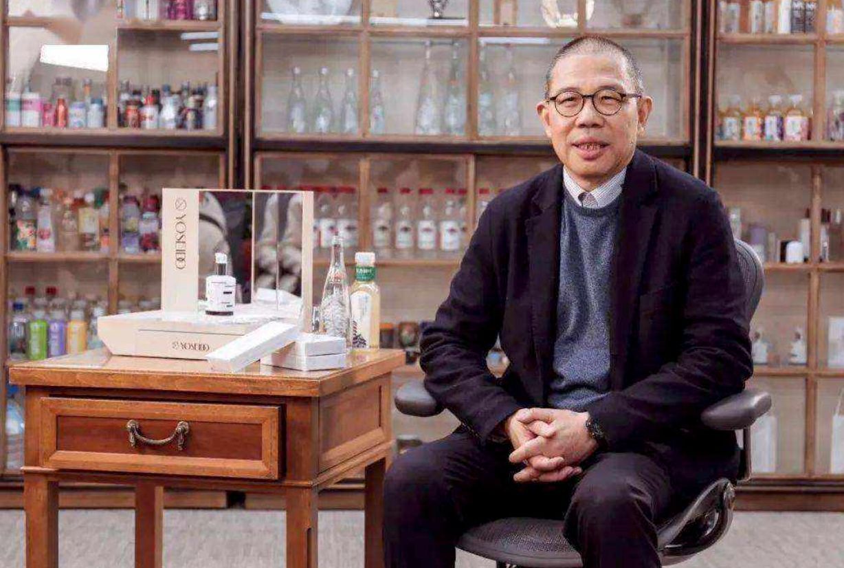 钟睒睒再度成为中国首富,17位“90后”登上胡润百富榜__凤凰网