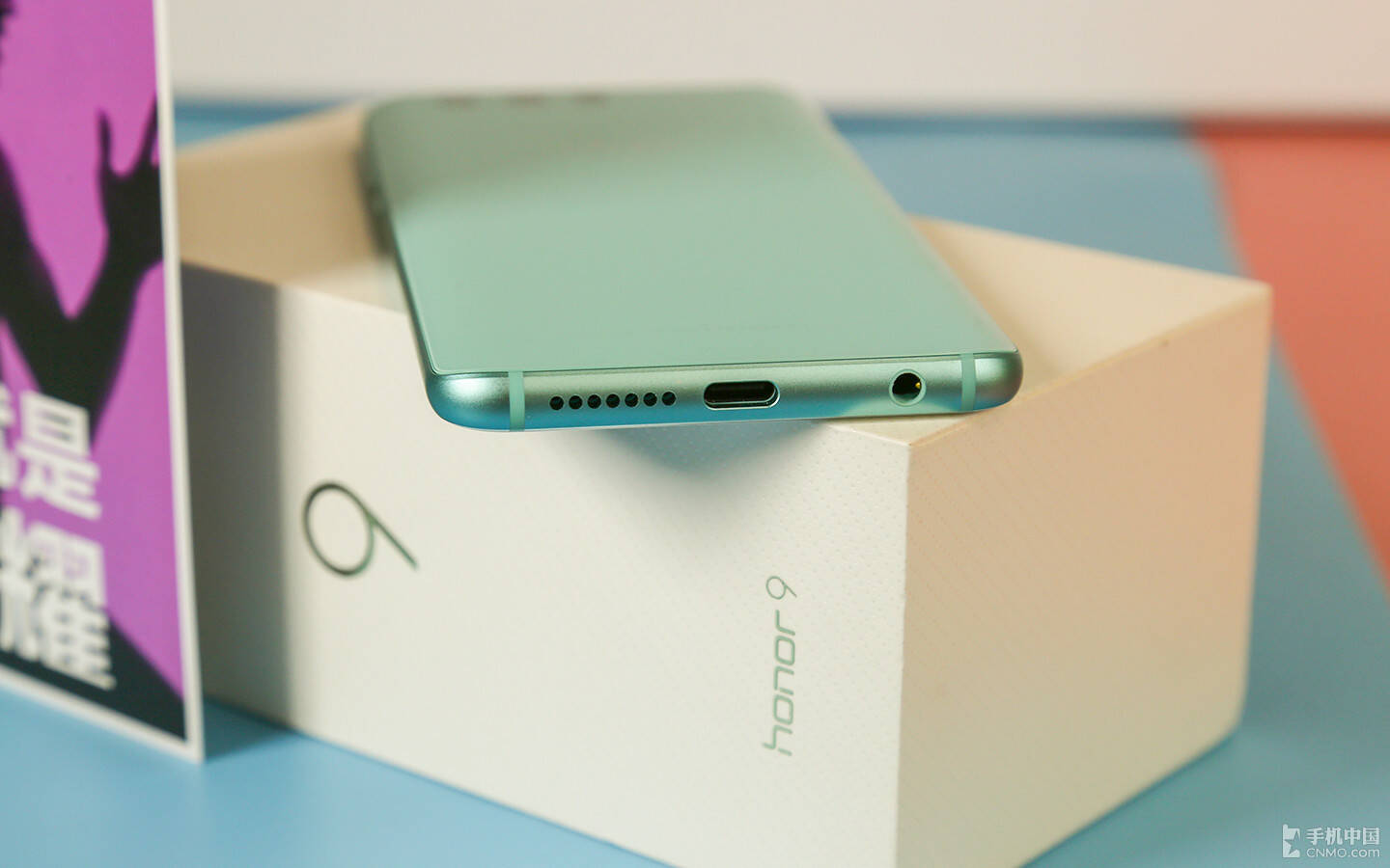 荣耀9图赏:幸福光晕 值得收藏的知更鸟蓝