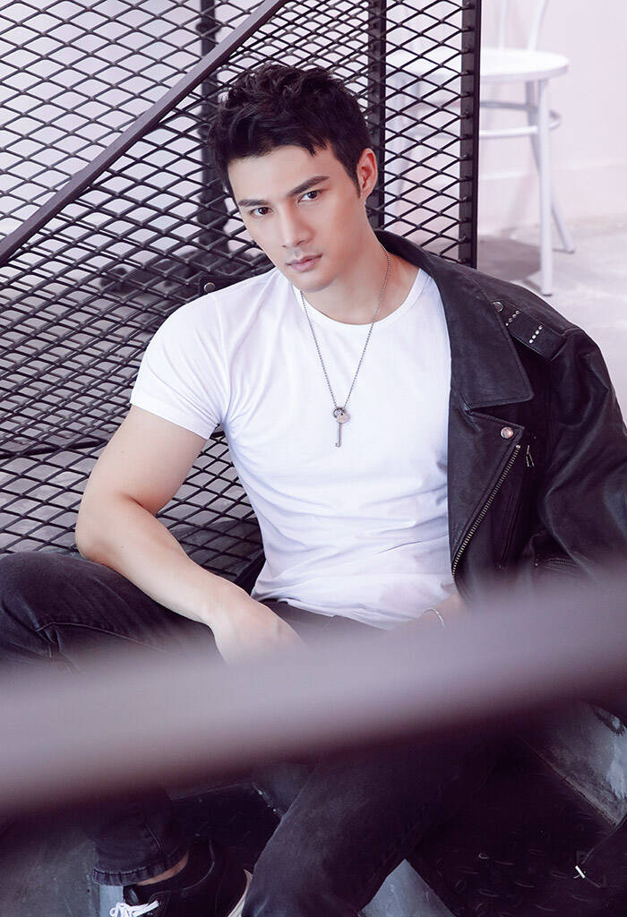 "多面手"黄骞四戏同台连珠炮 人好戏好魅惑男