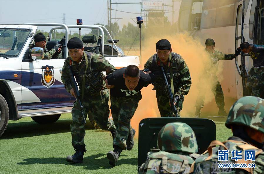 新疆吐鲁番部队图片