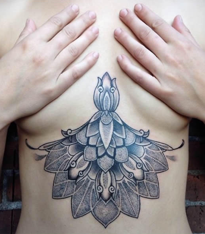 一组女性胸部性感纹身图，你最喜欢哪一个？