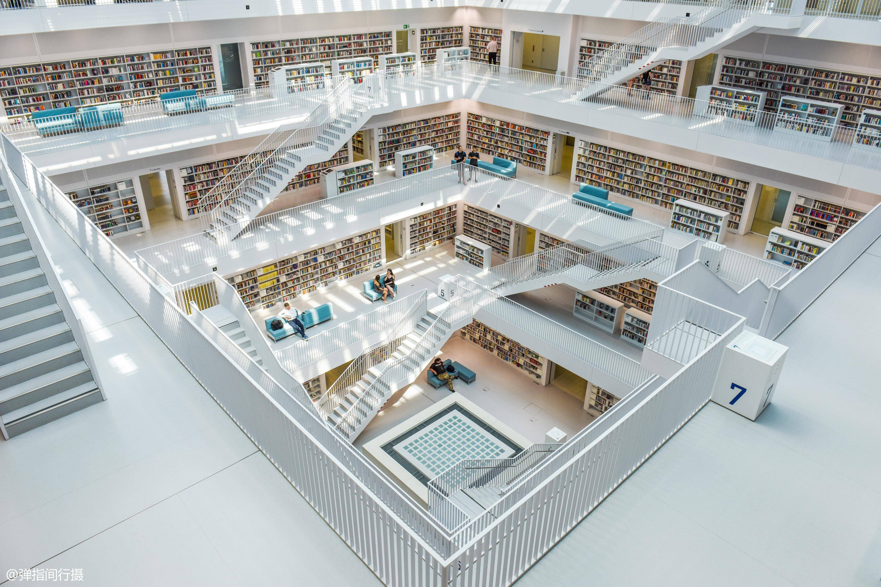 耗资79亿欧元打造的最美图书馆 成谈情说爱主战场_手机凤凰网
