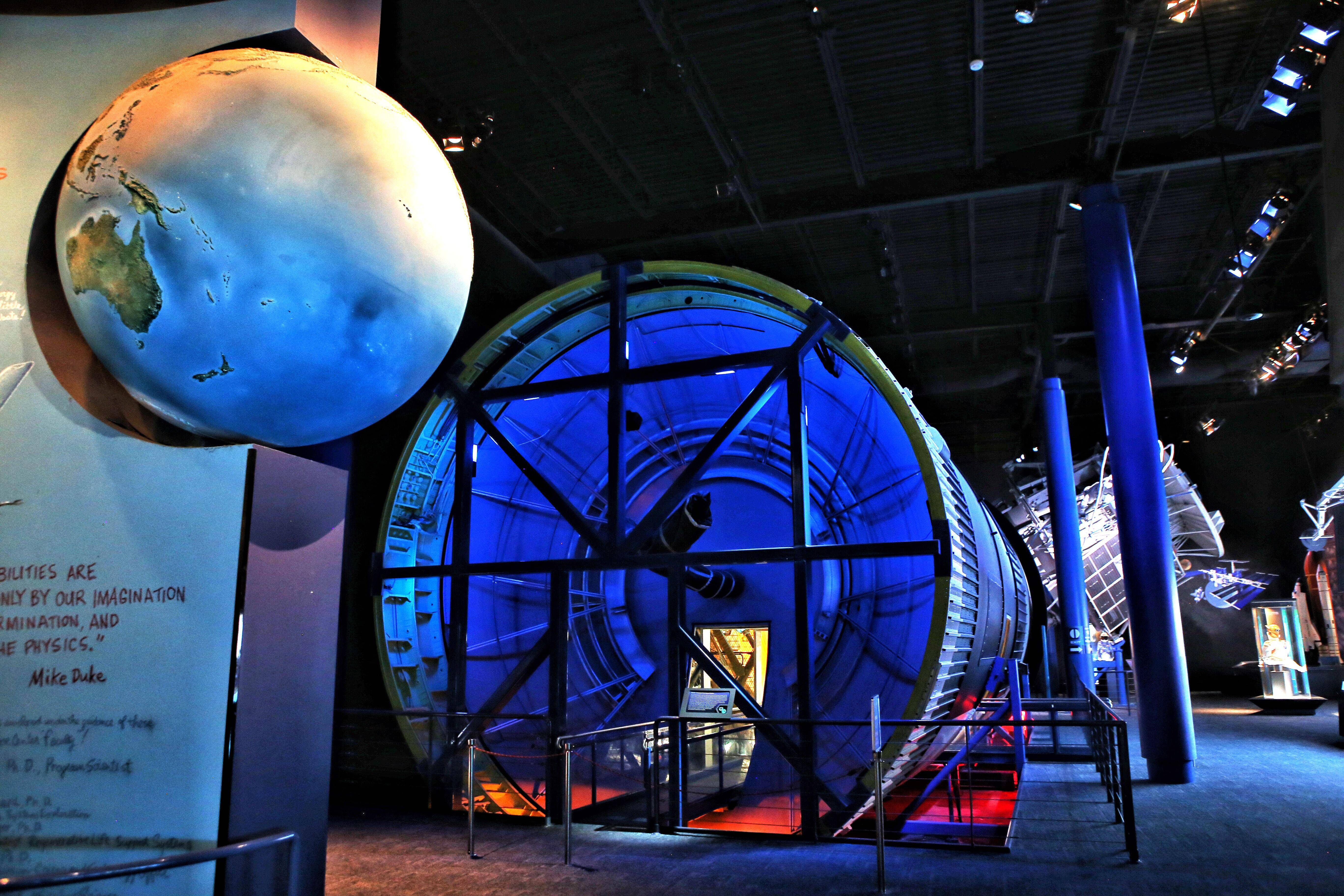 为什么nba球队休斯顿叫火箭队,因为休斯顿是美国的航天中心,来到nasa