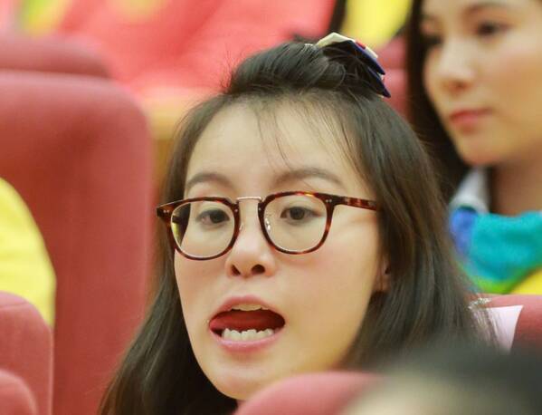 洪荒少女傅园慧再献表情包