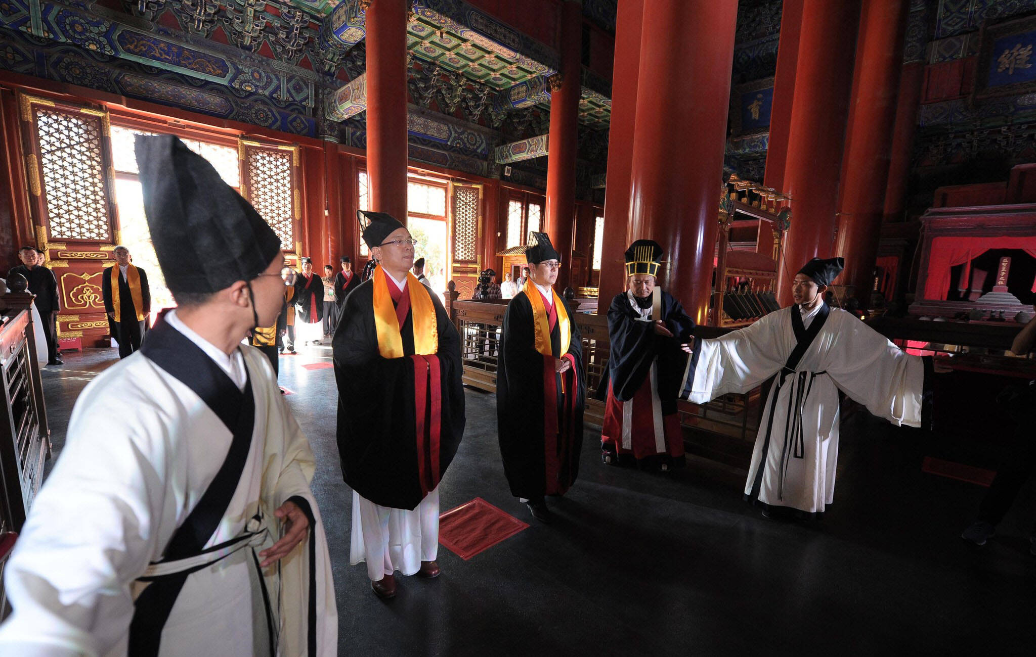 北京孔庙举行"释奠礼" 纪念孔子诞辰