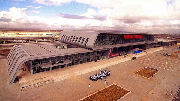 蒙内铁路九大车站照片曝光 网友:个个"颜值爆表"